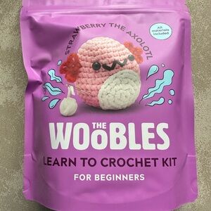 The Woobles Crochet Kit - Strawberry Axolotl in Pink